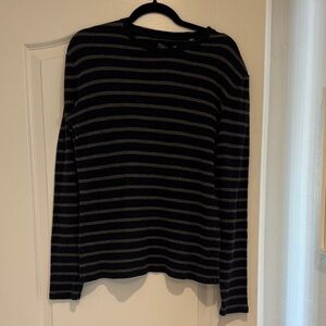 Vince Women’s Striped Crewneck Light Sweater - Navy Blue and Gray